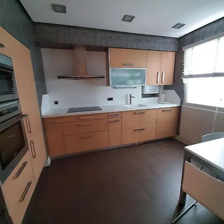 Egona-fue6 Amplia Luminosa Vivienda Centro